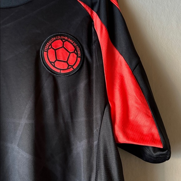 Adidas Colombia 2024-2025 Away Soccer Jersey - Picture 5 of 15